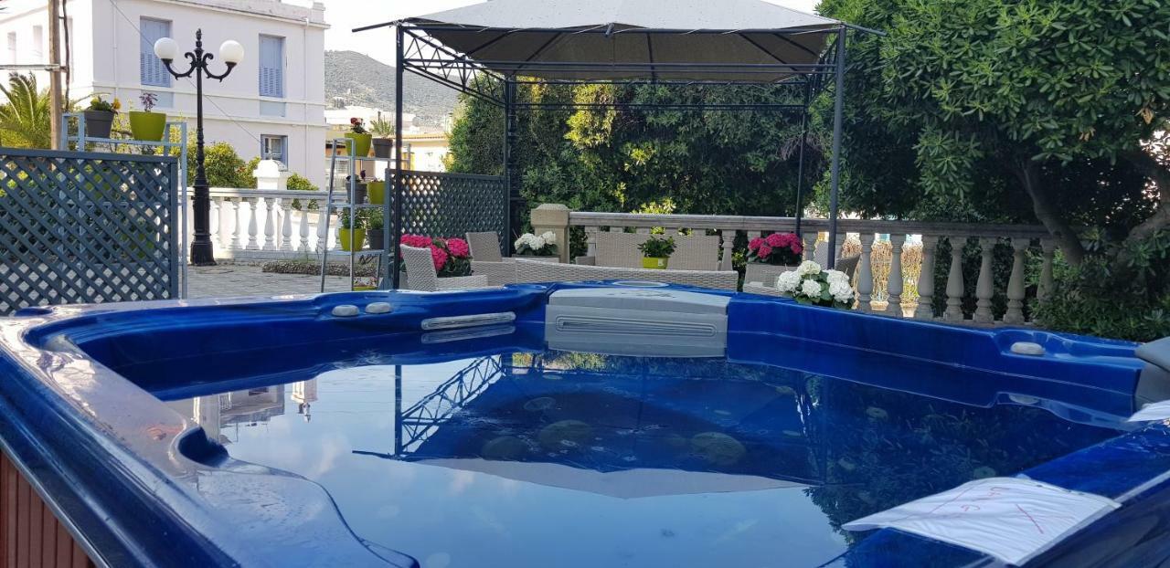 Pyrgos Of Mytilene Hotel Bagian luar foto