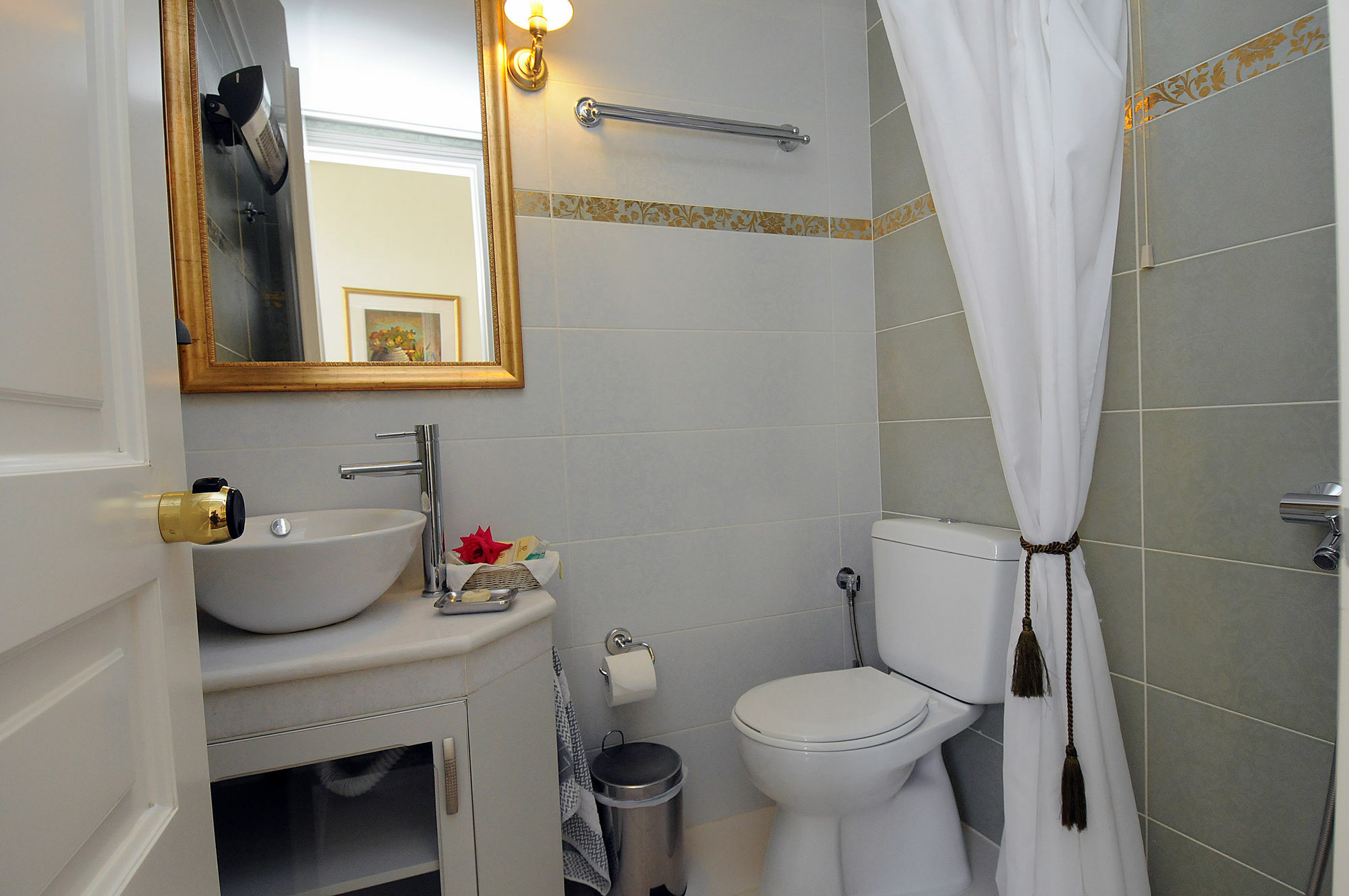 Pyrgos Of Mytilene Hotel Bagian luar foto